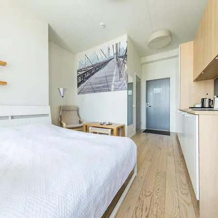 Tallinnhousing At Mere 24 H Reception *